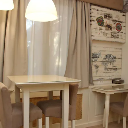 Stasea * 斯梅代雷沃